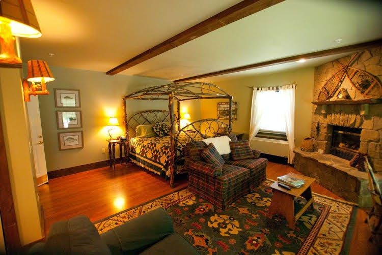 Strong House Inn3
