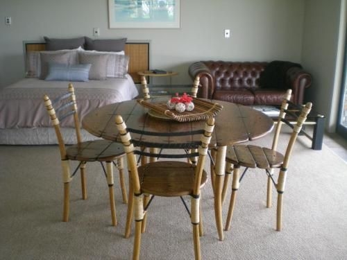 Whangamata Vistas B&B2