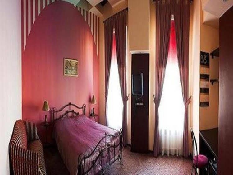 Premiera Hostel1