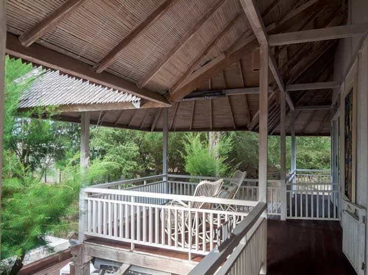 Coral Flora Villa Beach Front Coral Flora Villa Beach Front