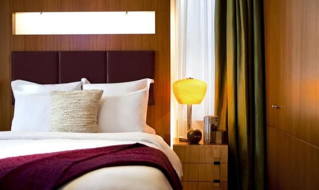 DOUBLE ONE BED