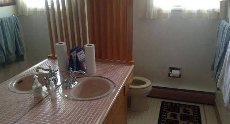 Frenchy's Adventure Bed and Breakfast3