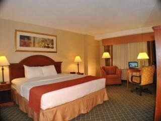 Holiday Inn Midtown 57th Street Holiday Inn Midtown 57th Street
