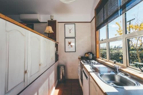 One-Bedroom Cottage / Willow Cottage
