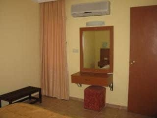 Greenpark Suites Greenpark Suites