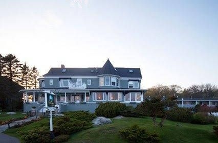 Cape Arundel Inn and Resort3