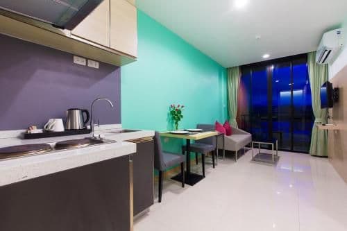 One-Bedroom Apartment
