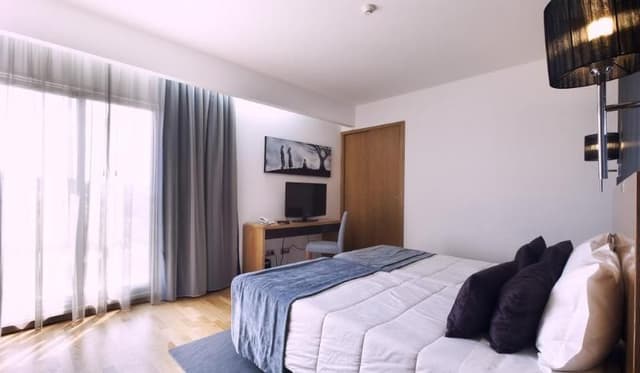 APARTMENT CAPACITY 2