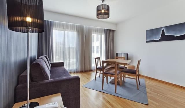 APARTMENT CAPACITY 3