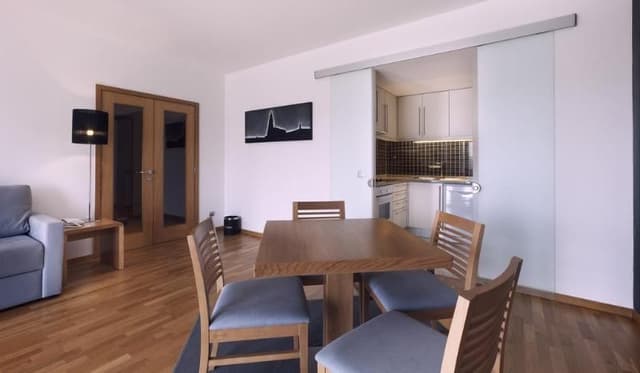APARTMENT CAPACITY 6