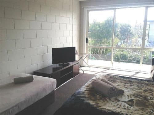 Deluxe Studio (3 Adults)