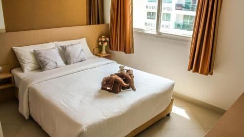 Two-Bedroom Suite at Paradise park