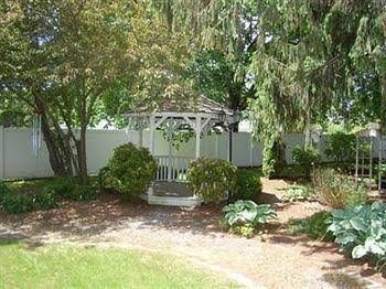 Scranton Seahorse Inn3