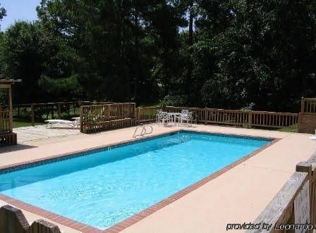 Pine Creek Country Inn0
