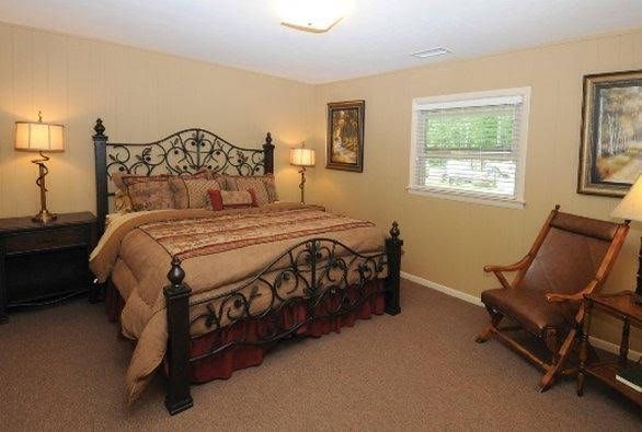 Caryonah Hunting Lodge3