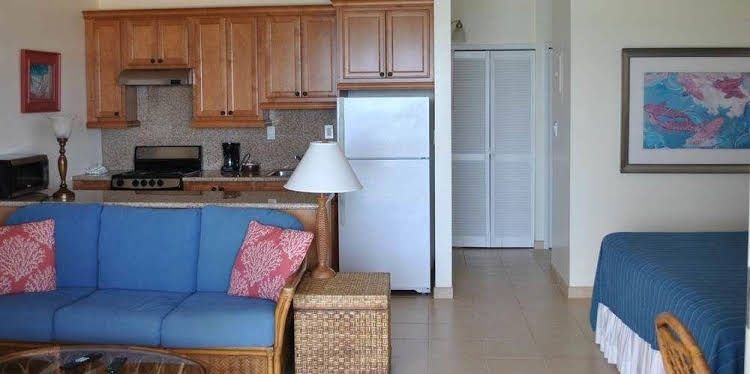 Secret Harbour Villas4