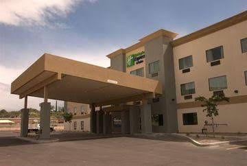 โรงแรมฮอลิเดย์ อินน์ เอ็กซ์เพรส แอนด์ สวีท โกลบ บาย ไอเอชจี (Holiday Inn Express & Suites Globe By IHG)1