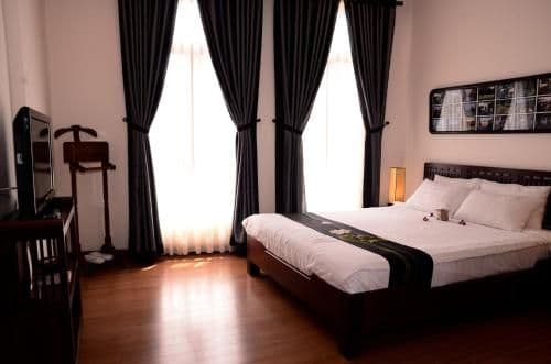 Twin Room with City View