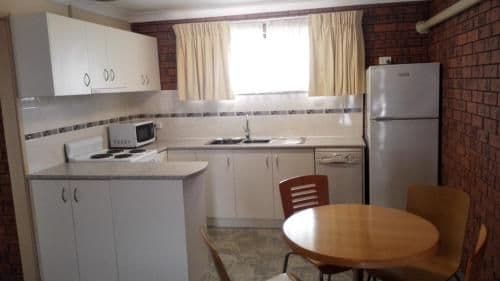 Deluxe One-Bedroom Apartment