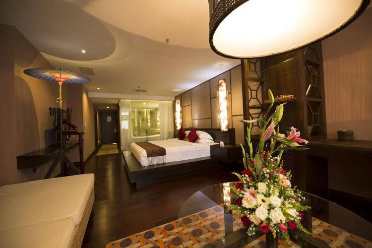 Rose Garden Hotel1
