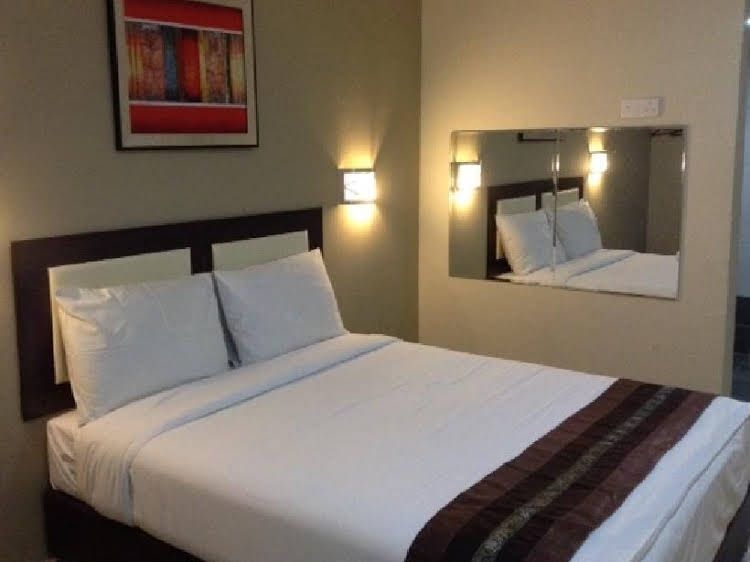 Biz Hotel Shah Alam0