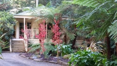 ไมเยอร์ ครีก คาสเคดส์ คอตเทจ (Myers Creek Cascades Cottages)0