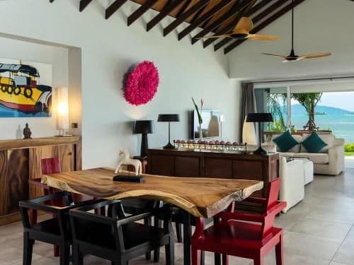 Villa - Beach Front