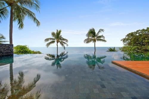 Five-Bedroom Villa