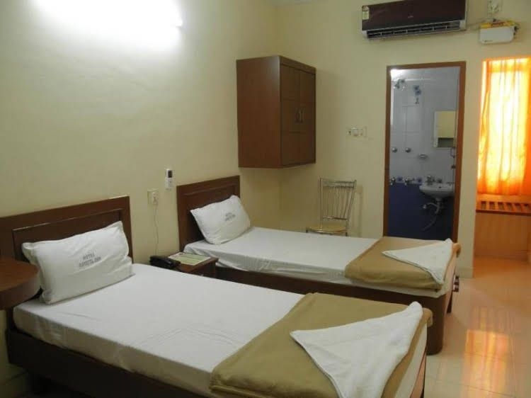 Amrita Inn0