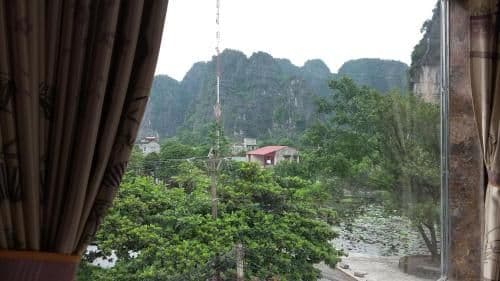 King Room with Mountain View