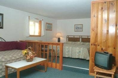 Chestnut Grove Resort0