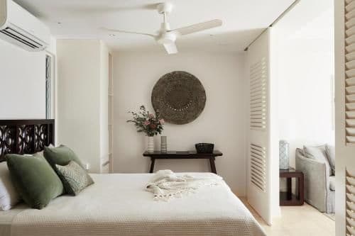 Studio Apartment with Sea View