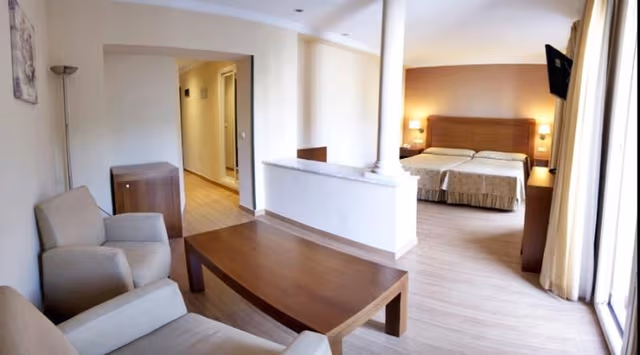 DOUBLE ONE BED