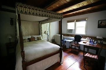 The Stone House Bed and Breakfast1