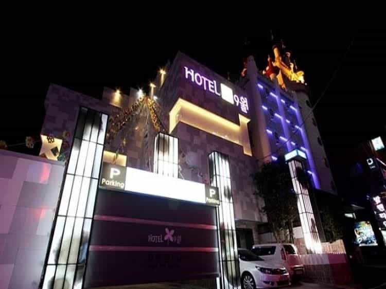 September Hotel September Hotel
