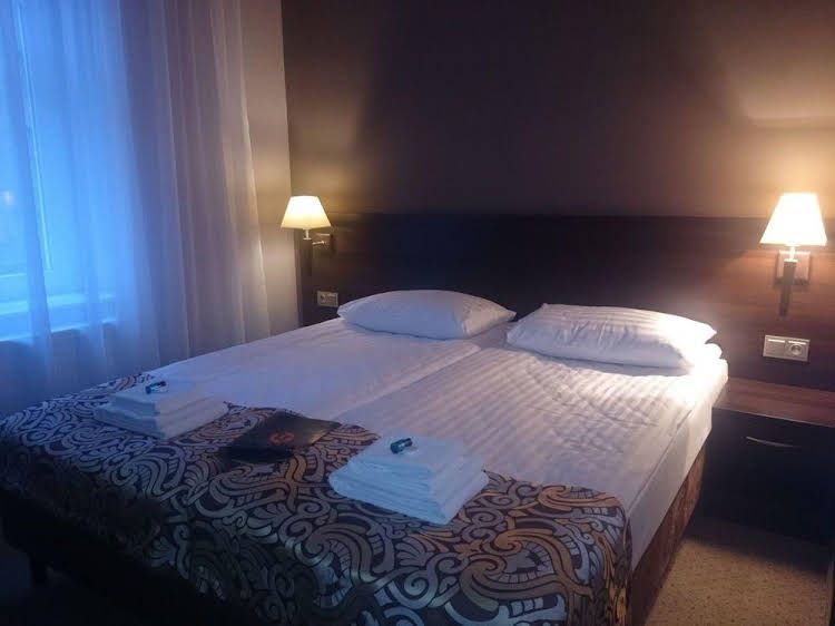 TTrooms4
