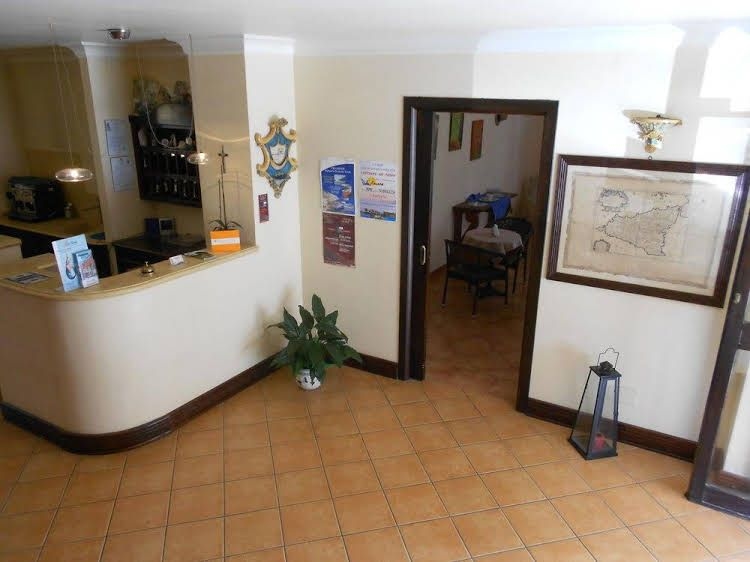 Hotel Concordia0