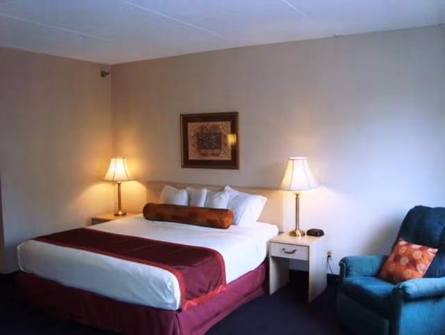 DOUBLE KING SIZE BED