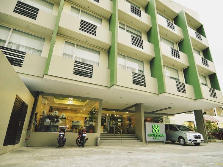 88 Courtyard Hotel4