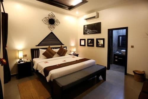 Deluxe Double Room with Pool View