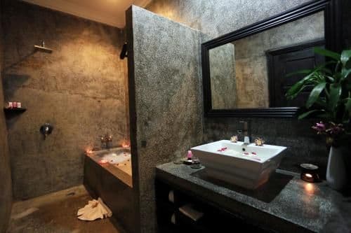 Deluxe Double Room with Pool View