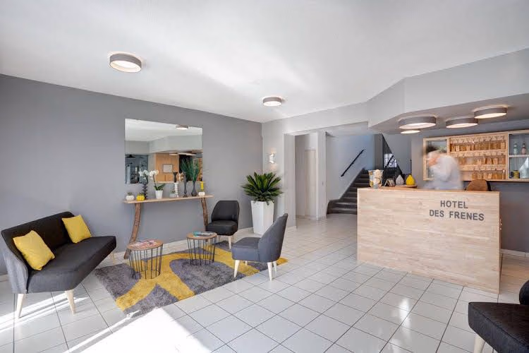 Hotel des Frenes3