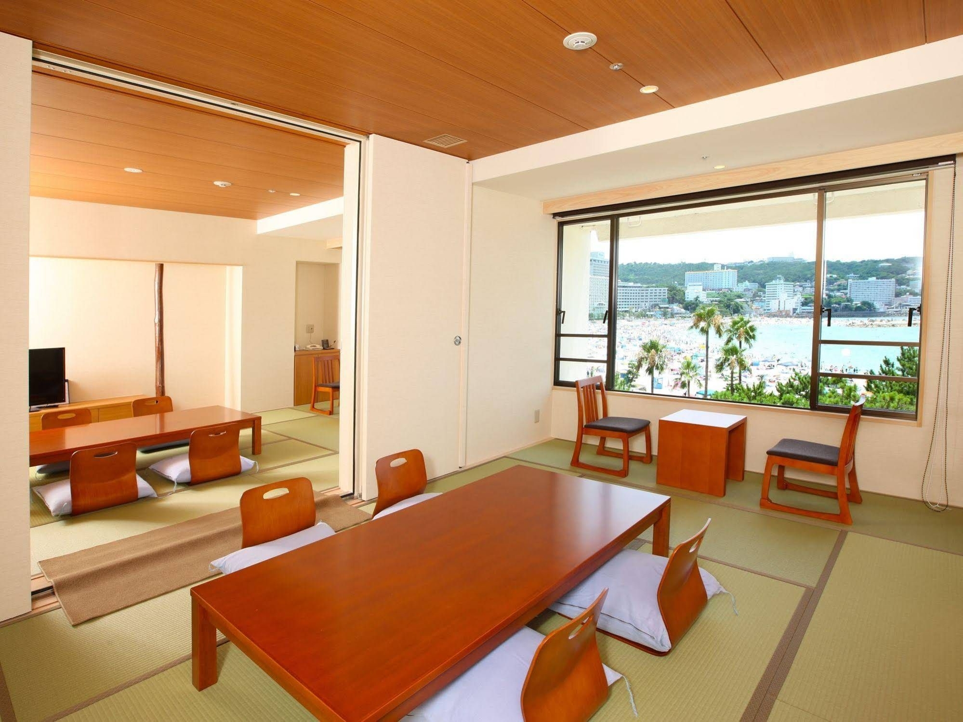 Shiraraso Grand Hotel3