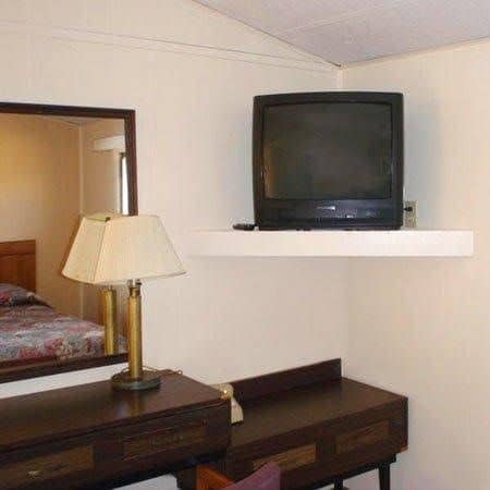 1ST Interstate Inn 1ST Interstate Inn