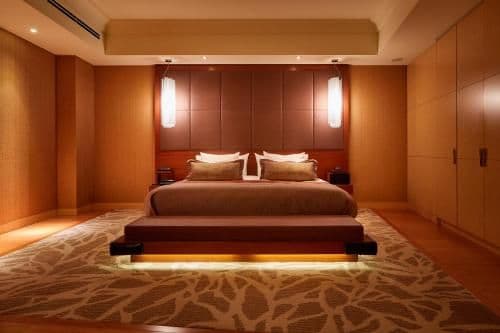 Superior King Suite - Non-Smoking