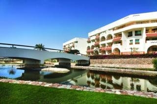 Movenpick Taba Resort2
