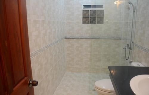 Smiley Apartment 32