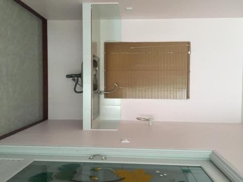 Deluxe Pool View with One Queen Bed and One Single Bed