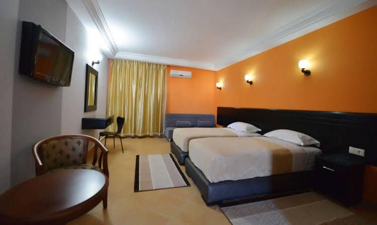 Hotel Suite Martil1