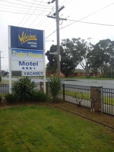 Tudor House Motel Tudor House Motel